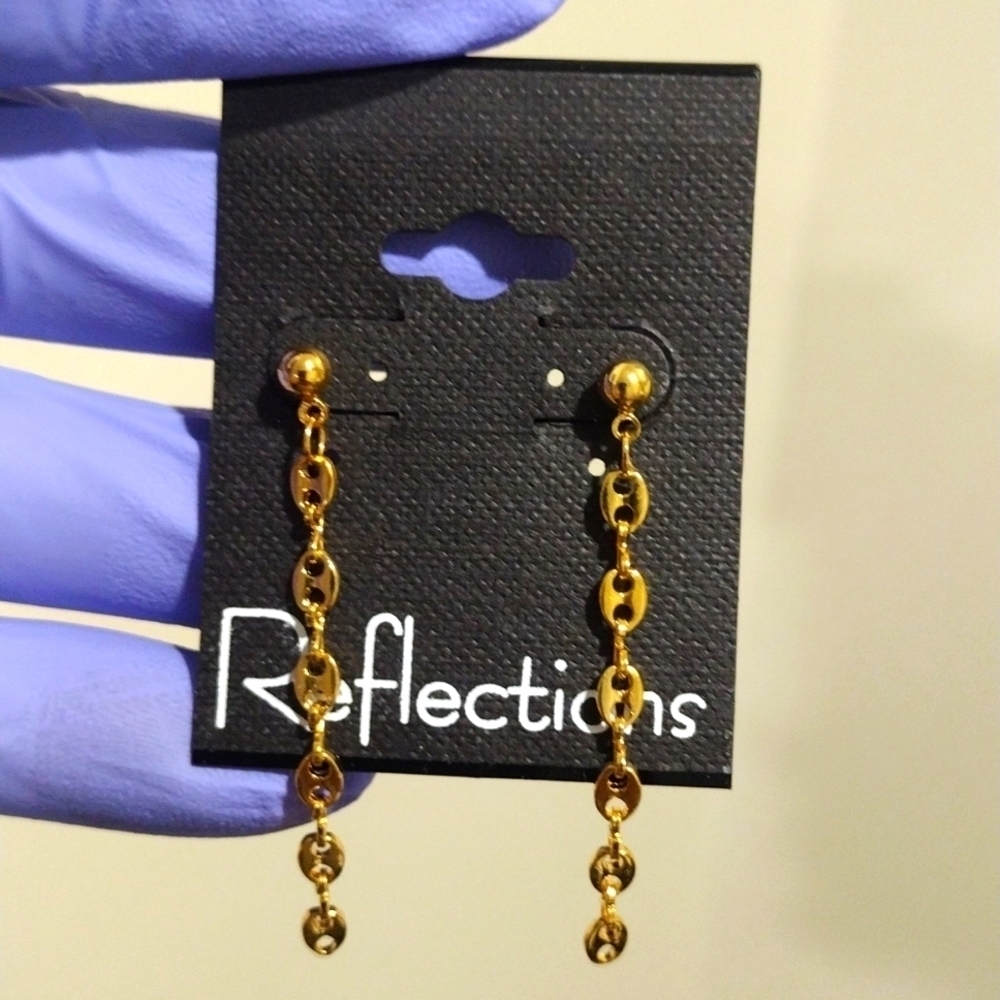 Women's Polished Gold-tone Single Fringe 1.75-in Long Post Drop Dangle Earrings